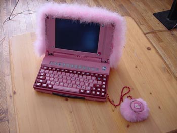 Słodziutki laptop