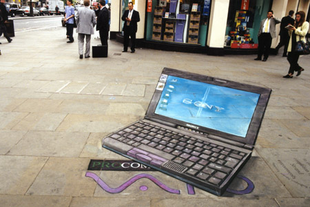 Julian Beever - laptop